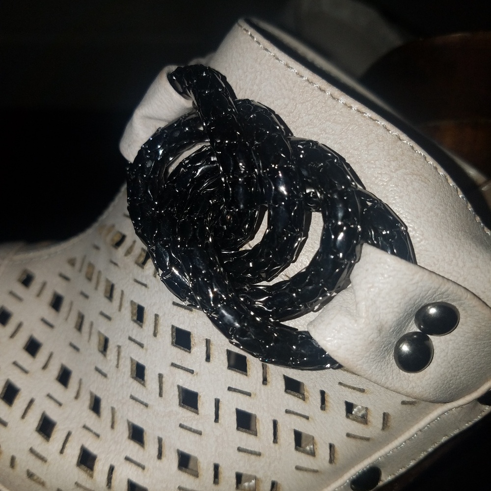 NEW Accrue Peep-Toe Mules (sz.9) - Picture 4 of 4